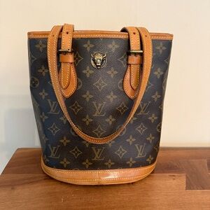 Louis Vuitton vintage petit bucket bag